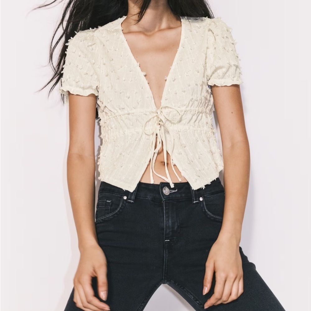 Cream Textured Tie-Front Top - Picture 6 of 7